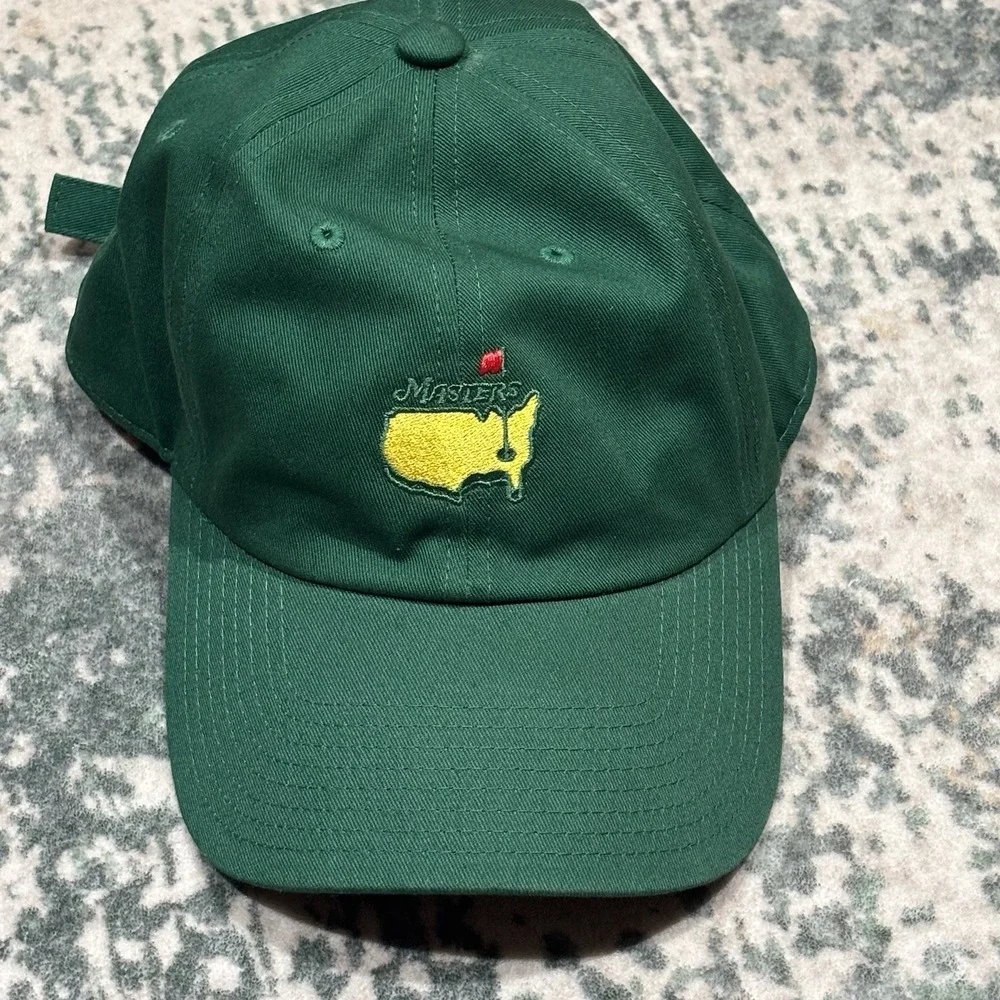 Masters Tournament golf hat Strap back  EUC
